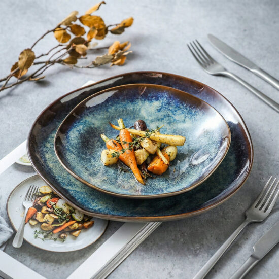 Blue Kiln-Glazed 11-Piece Dinnerware Set